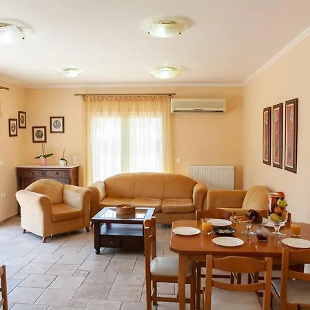 Athena's For Families, 50m From The Beach! Lygia (Lefkada)