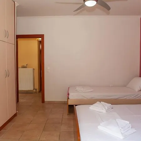 Athena's For Families, 50m From The Beach! * Ligia