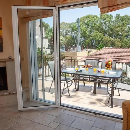 Athena's For Families, 50m From The Beach! Apartamento