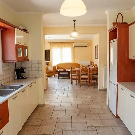 Apartamento Athena's For Families, 50m From The Beach! *
