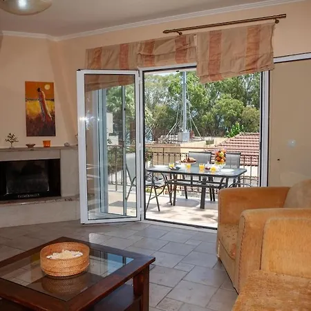 Athena's For Families, 50m From The Beach! Apartment *