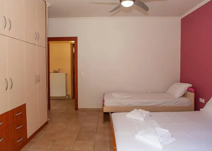 Athena's For Families, 50m From The Beach! * Lygia (Lefkada)