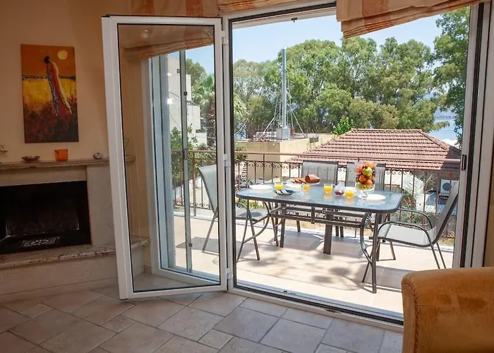 Athena's For Families, 50m From The Beach! Appartamento