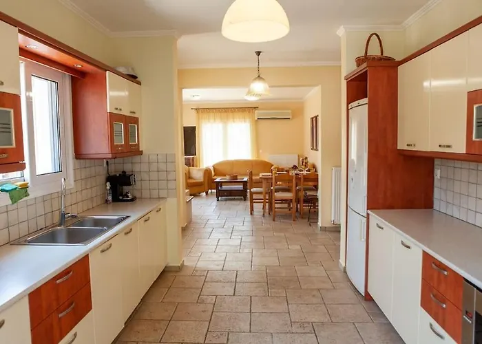 Appartamento Athena's For Families, 50m From The Beach! *